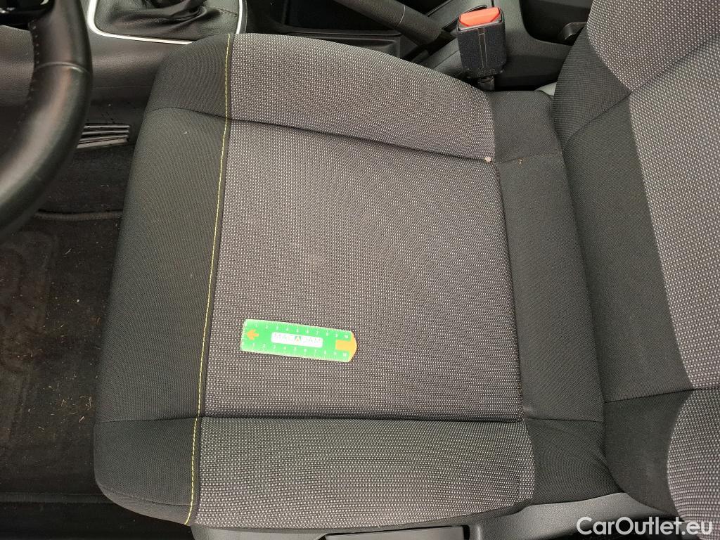  Citroen  C3  Shine Business 1.2 PureTech 110CV BVM6 E6d #15