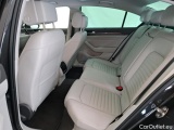  Volkswagen  Passat VOLKSWAGEN  / 2019 / 4P / Berline 2.0 TDI 150 SCR DSG7 ELEGANCE #9