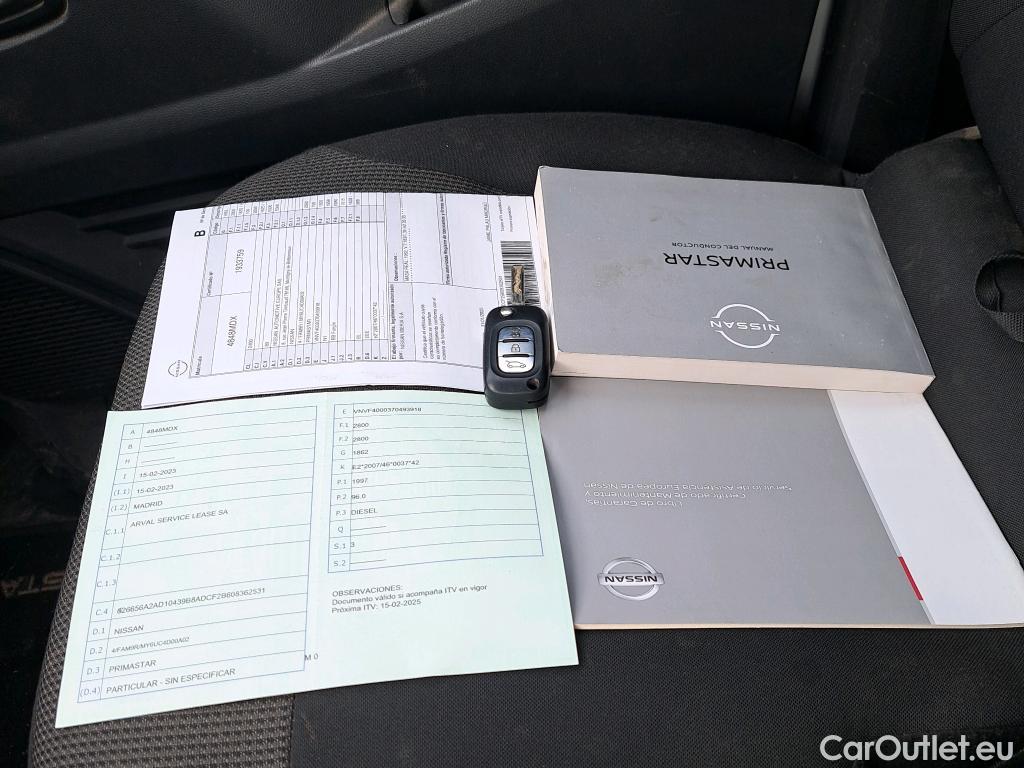  Land Rover  Discovery NISSAN Primastar / 2021 / 4P / furgón 2.0dCi 96kW (130CV) L1H1 1T Go ** #9