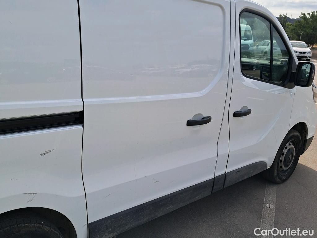  Land Rover  Discovery NISSAN Primastar / 2021 / 4P / furgón 2.0dCi 96kW (130CV) L1H1 1T Go ** #15