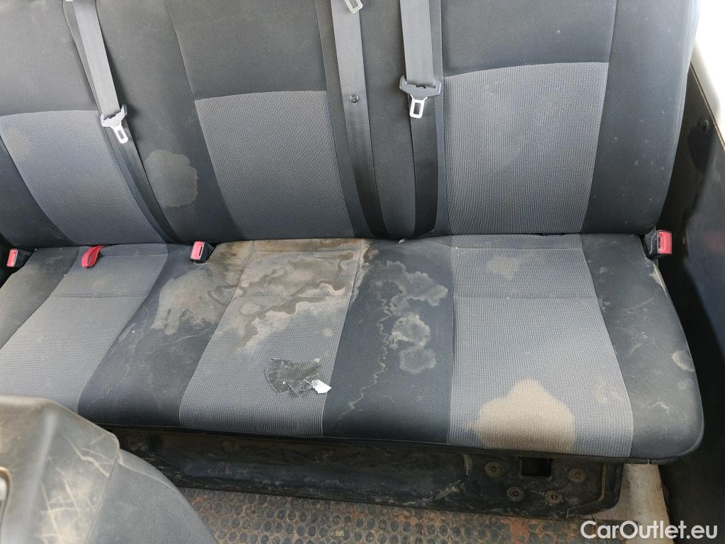  Opel  Vivaro OPEL  / 2019 / 4P / furgón 2.0 D 107kW (145CV) L Inc Express M.P DC #63
