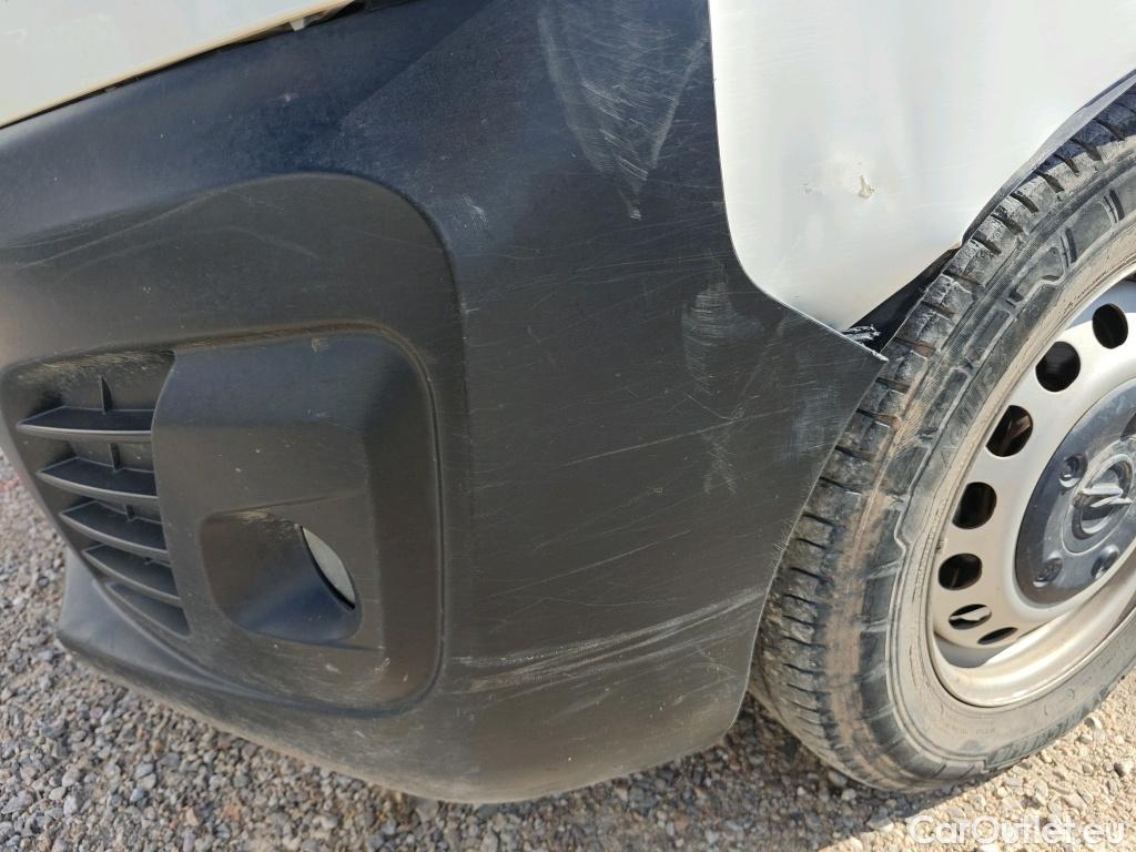  Opel  Vivaro OPEL  / 2019 / 4P / furgón 2.0 D 107kW (145CV) L Inc Express M.P DC #74