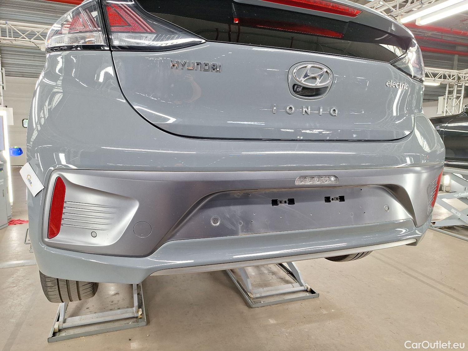  Hyundai   Ioniq Hyundai, FL'19, Hyundai Electric Shine 5d #5