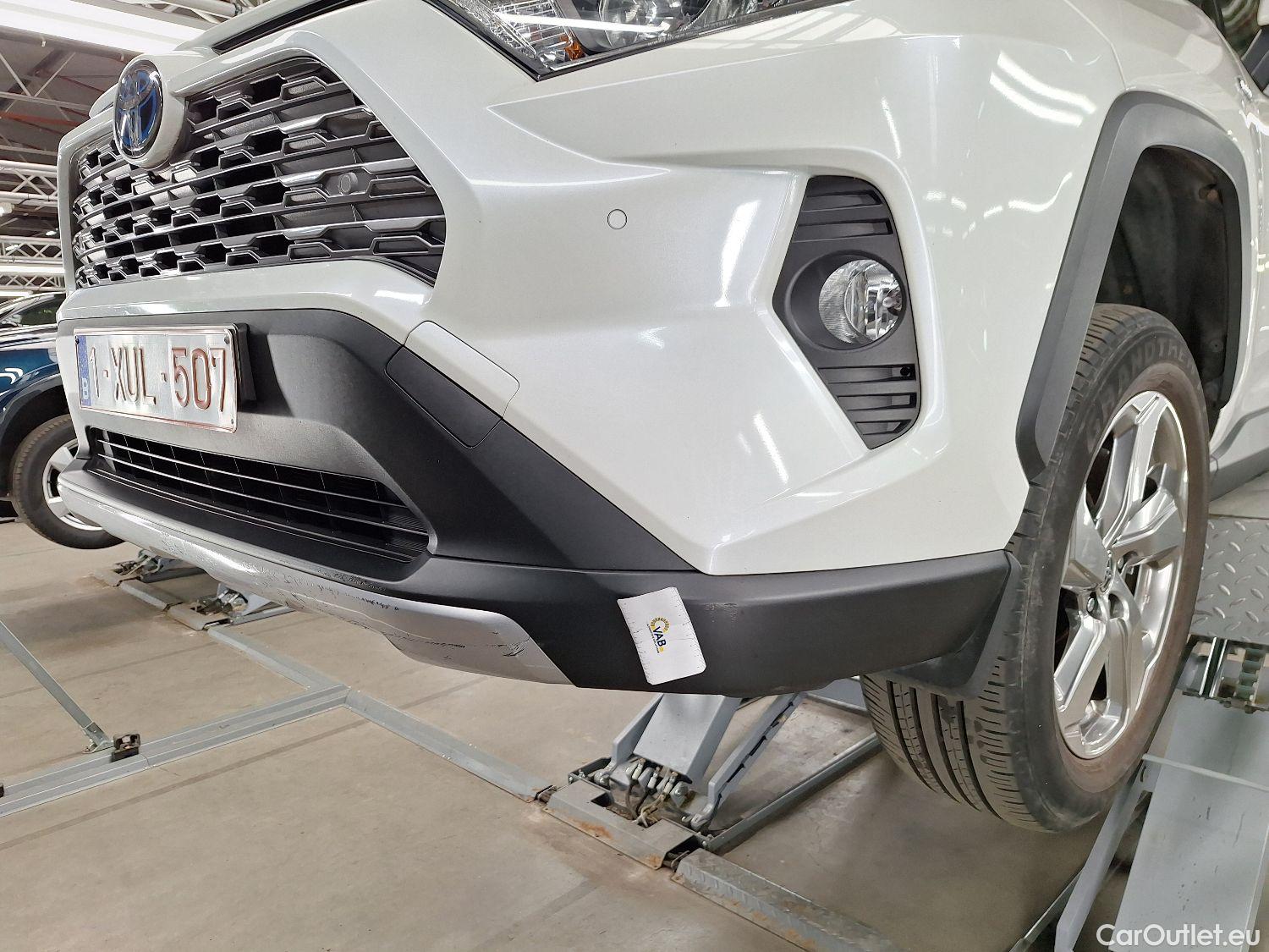  Toyota  RAV4 Toyota,  '18, Toyota  2.5 VVT-i Hybrid Dynamic Plus E-CVT 5d #2