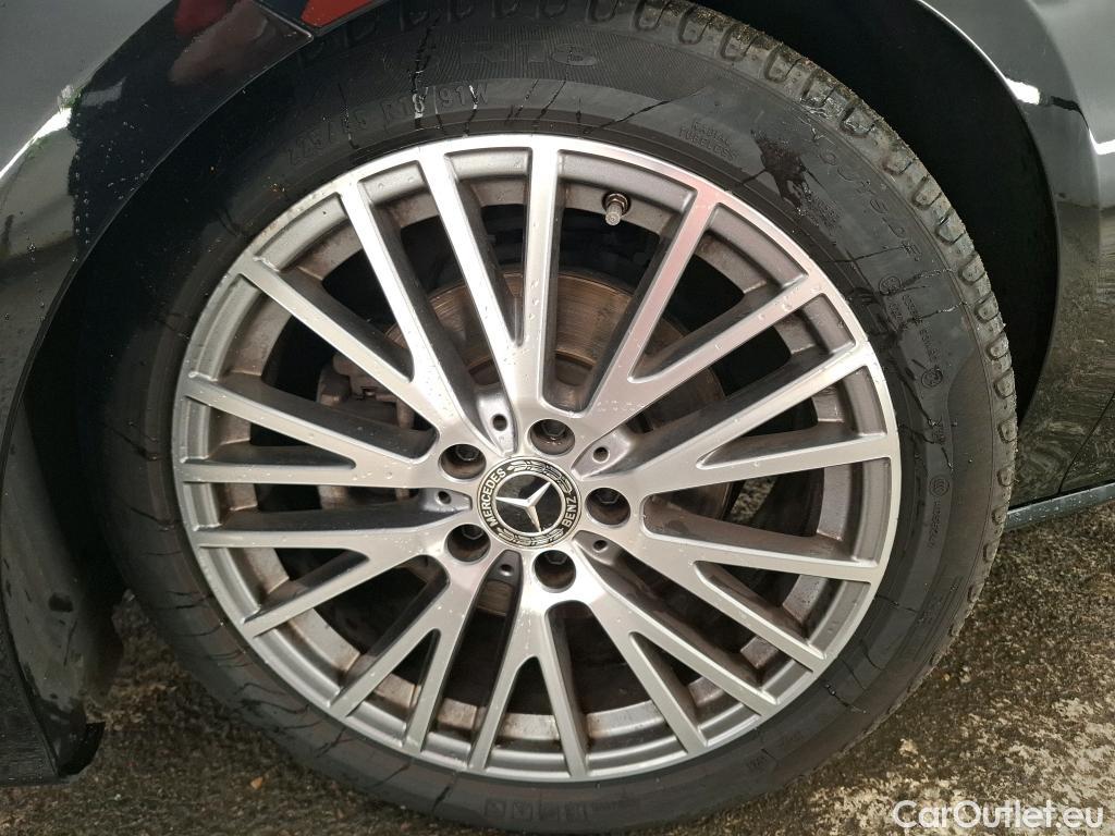  Mercedes  CLA-Klasse MERCEDES-BENZ CLA Shooting Brake / 2019 / 5P / Break CLA 200 d Business Line BA8 #40
