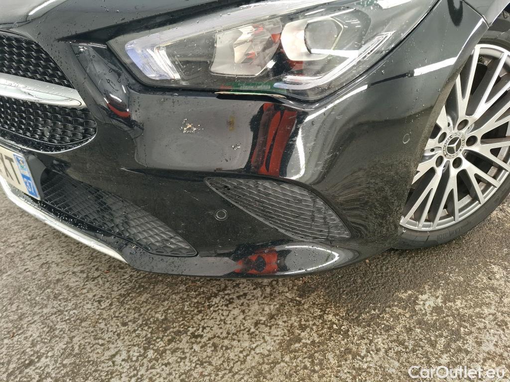  Mercedes  CLA-Klasse MERCEDES-BENZ CLA Shooting Brake / 2019 / 5P / Break CLA 200 d Business Line BA8 #13