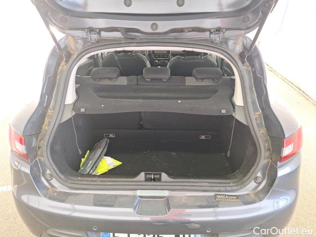  Renault  Clio  IV Business 1.5 dCi 90CV BVM5 E6 #38