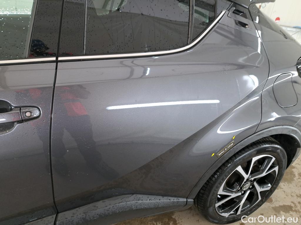  Toyota  C-HR TOYOTA  5p SUV 1.8 HYBRIDE 122 GRAPHIC #1