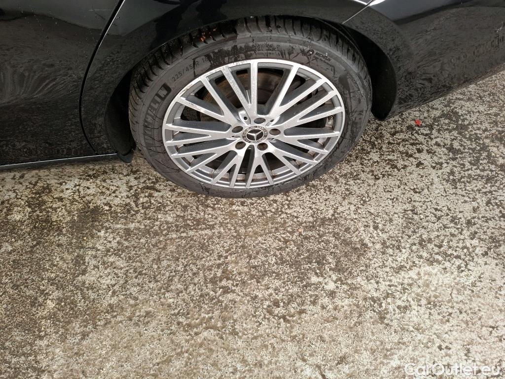  Mercedes  CLA-Klasse MERCEDES-BENZ CLA Shooting Brake / 2019 / 5P / Break CLA 200 d Business Line BA8 #15