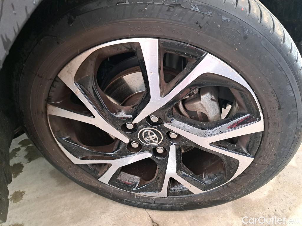  Toyota  C-HR TOYOTA  5p SUV 1.8 HYBRIDE 122 GRAPHIC #13