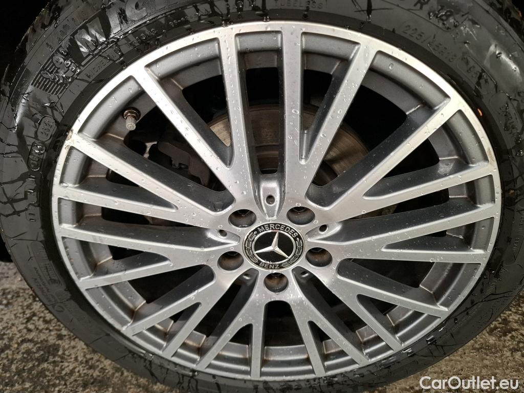  Mercedes  CLA-Klasse MERCEDES-BENZ CLA Shooting Brake / 2019 / 5P / Break CLA 200 d Business Line BA8 #22