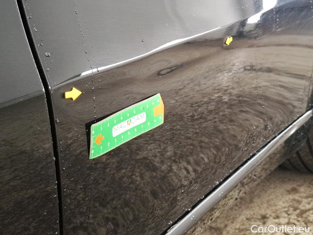  Mercedes  CLA-Klasse MERCEDES-BENZ CLA Shooting Brake / 2019 / 5P / Break CLA 200 d Business Line BA8 #2