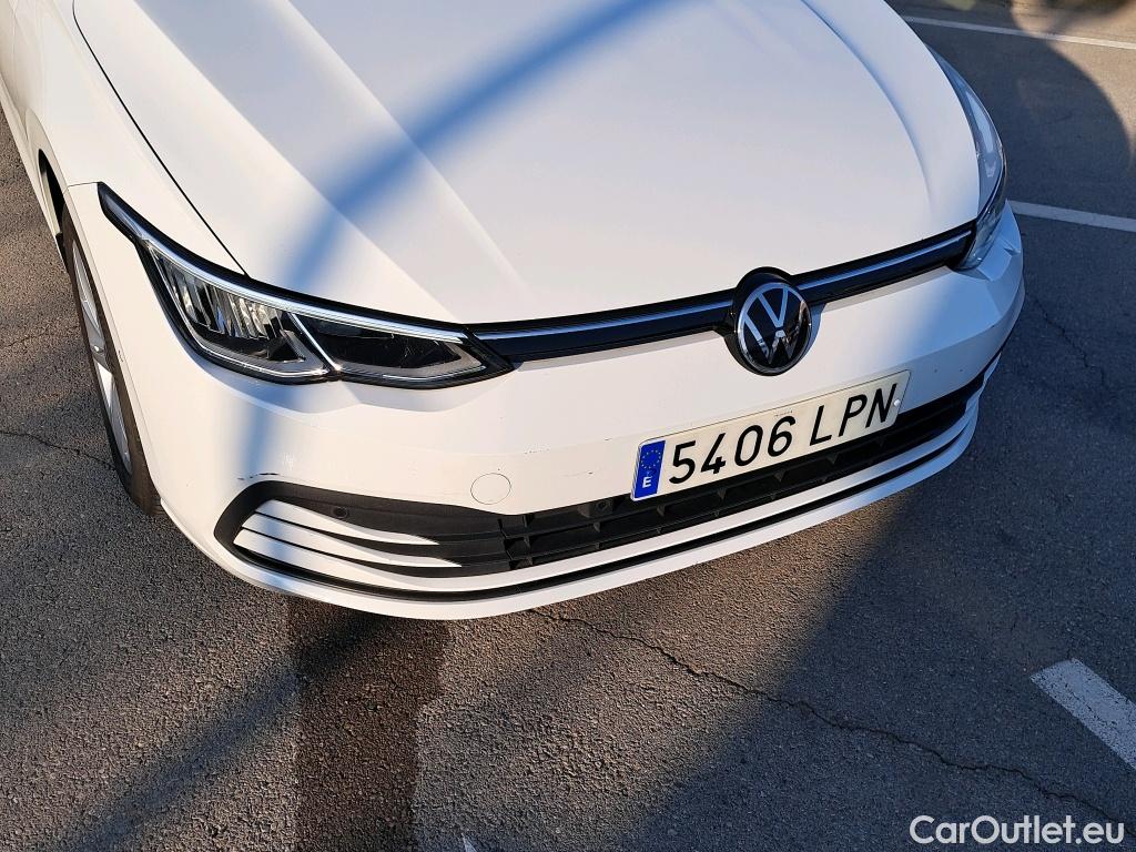  Volkswagen  Golf  VIII Berlina Life 2.0 TDI 115CV MT6 E6dT #3