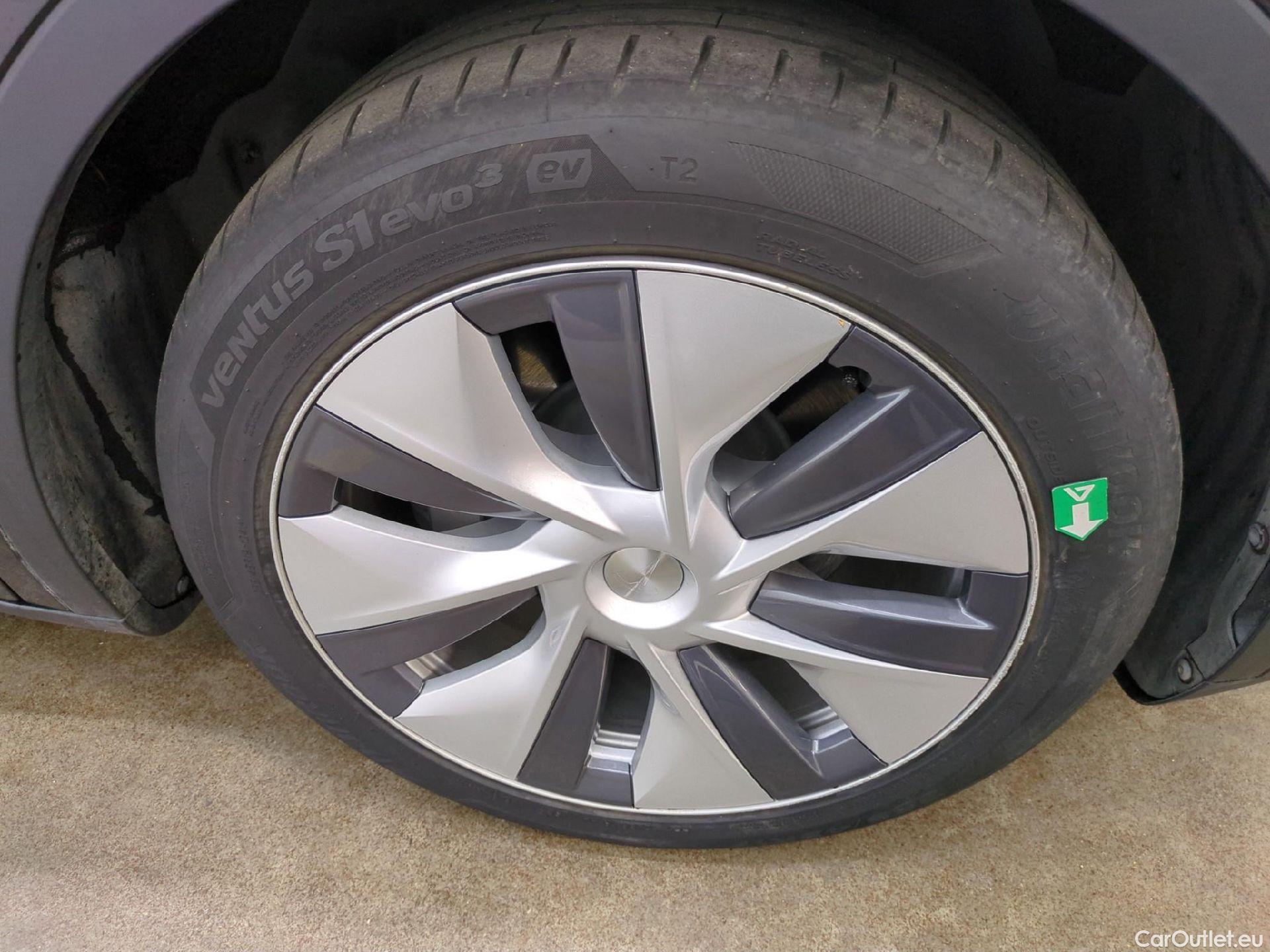  Tesla  Model Y TESLA  / 2020 / 5P / SUV Grande Autonomie Dual Motor AWD #1