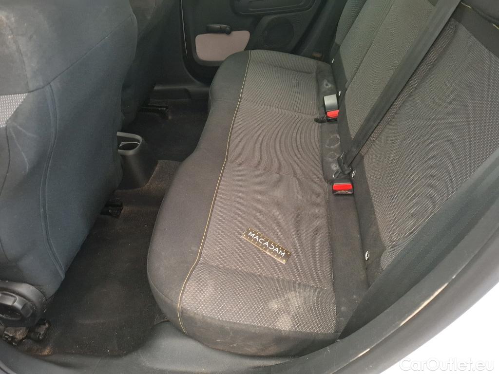  Citroen  C3  Shine 1.2 PureTech 110CV BVM6 E6d #33