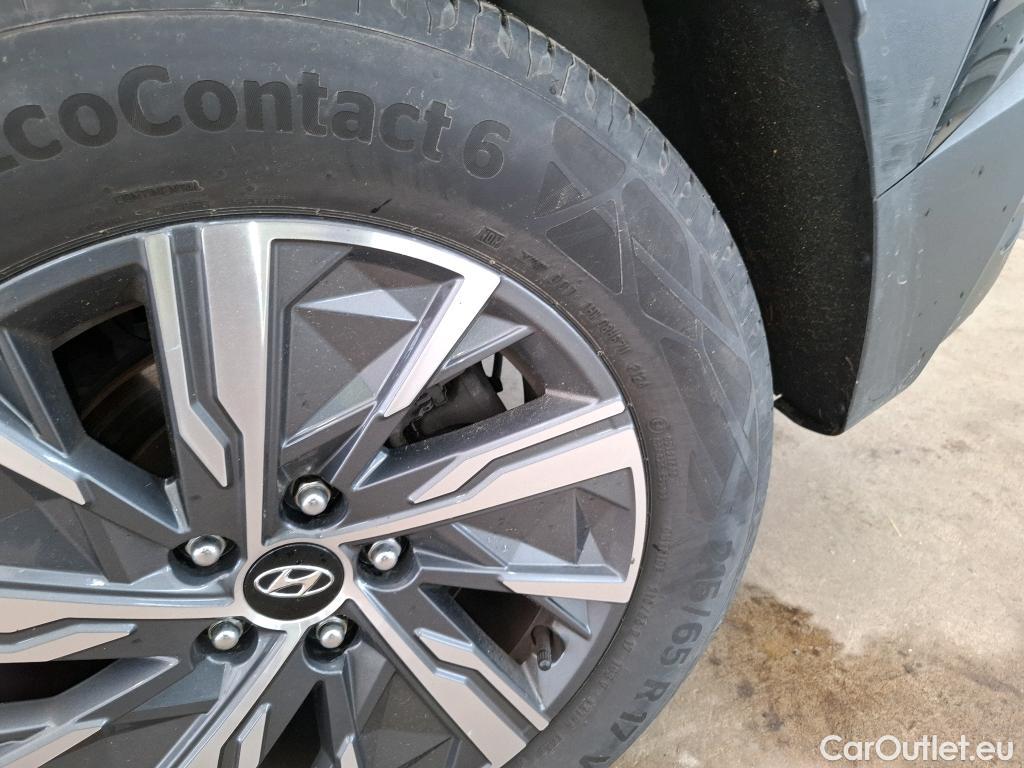  Hyundai  Tucson HYUNDAI  / 2020 / 5P / SUV 1.6 HYBRID 230 HTRAC CREATIVE #39