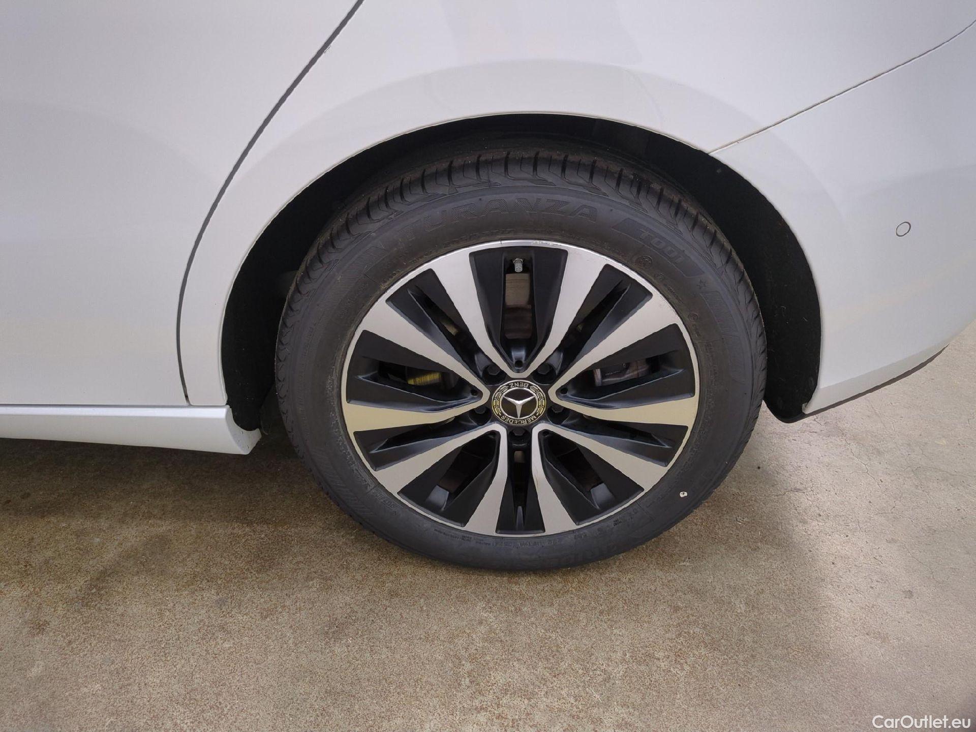  Mercedes  B-Klasse MERCEDES-BENZ Classe B / 2019 / 5P / monospace B 250e Business Line Edition #11
