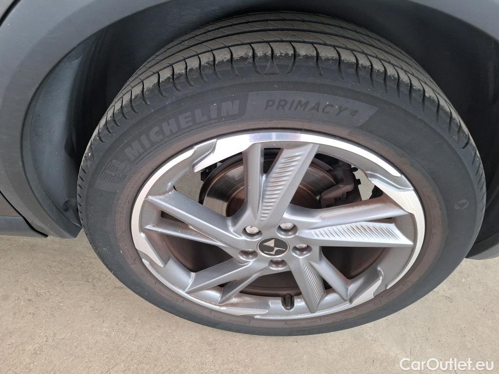  DS  DS7 7 Crossback So Chic 1.5 BlueHDi 130CV BVA8 E6d #36