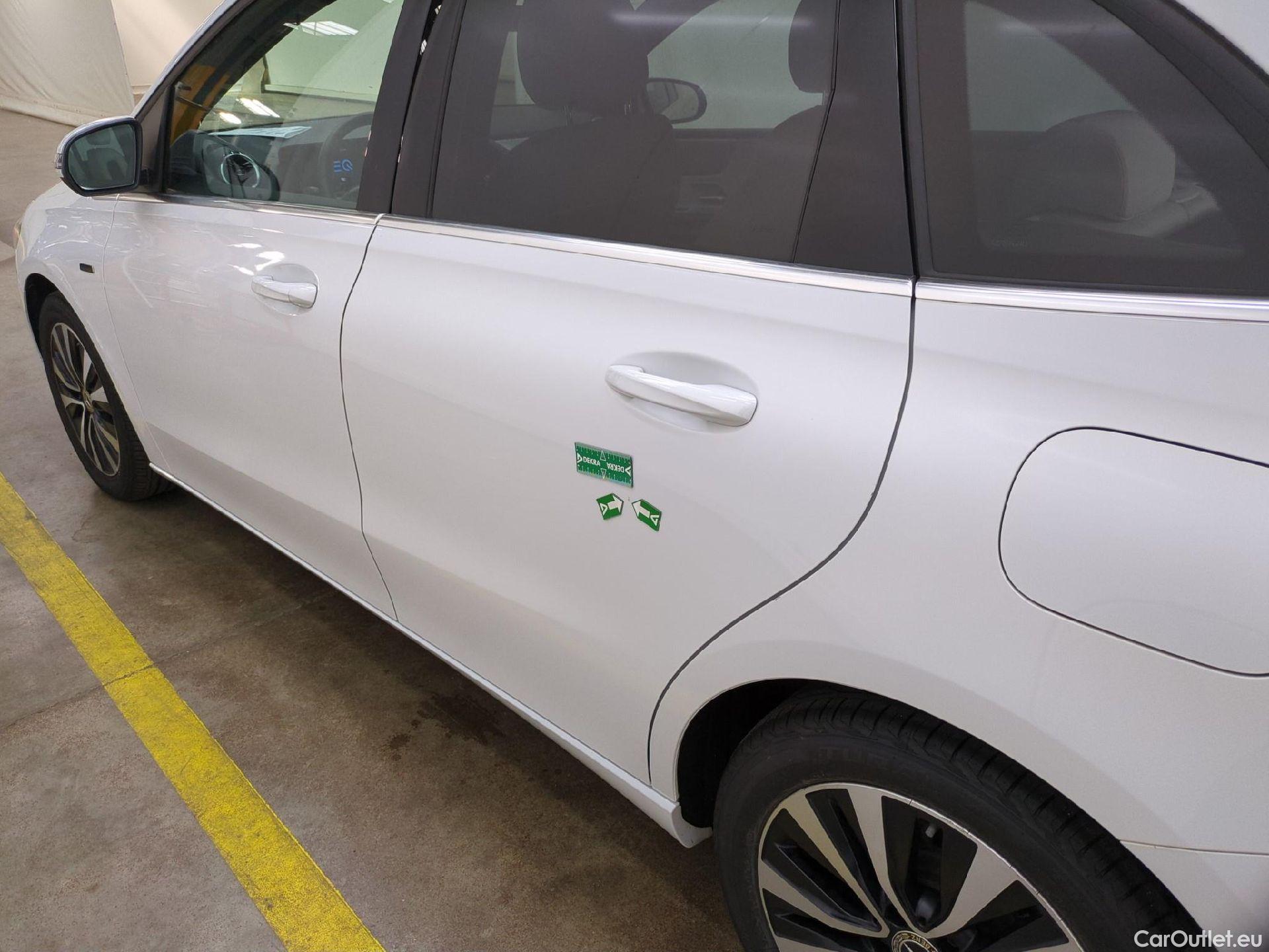  Mercedes  B-Klasse MERCEDES-BENZ Classe B / 2019 / 5P / monospace B 250e Business Line Edition #20