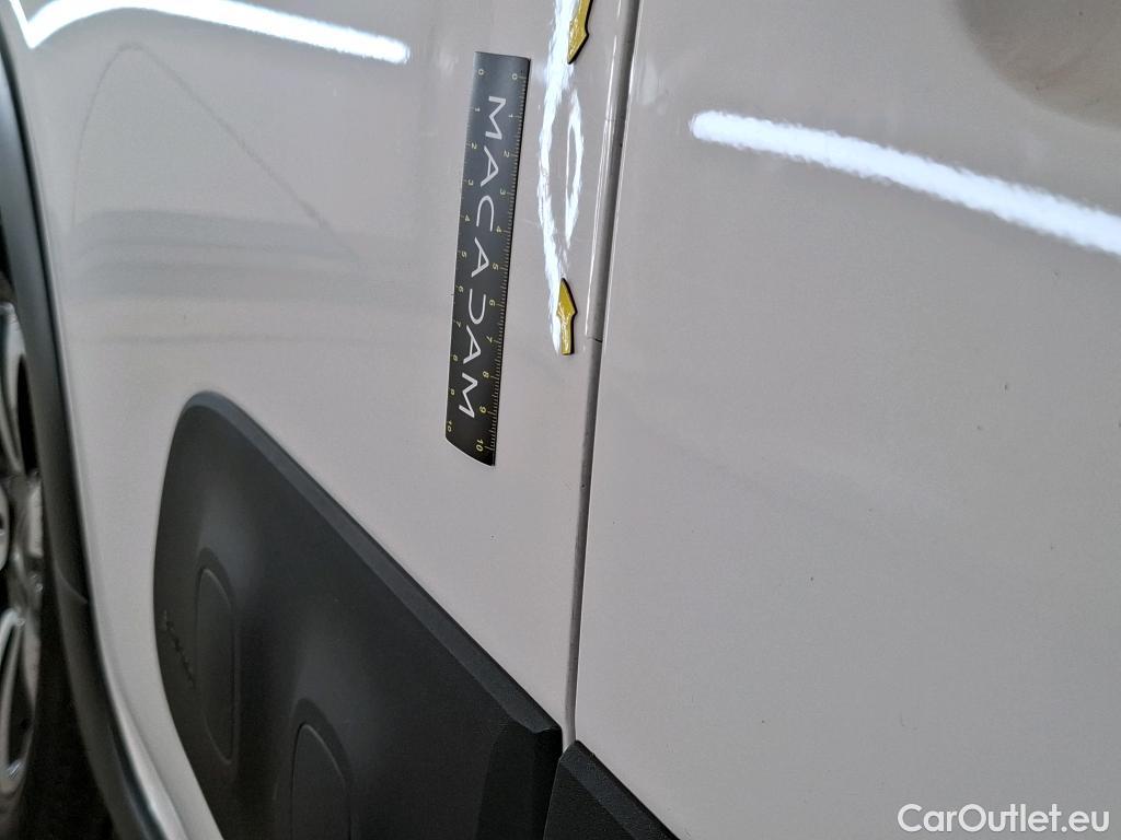  Citroen  C3  Shine Business 1.2 PureTech 80CV BVM5 E6 #2