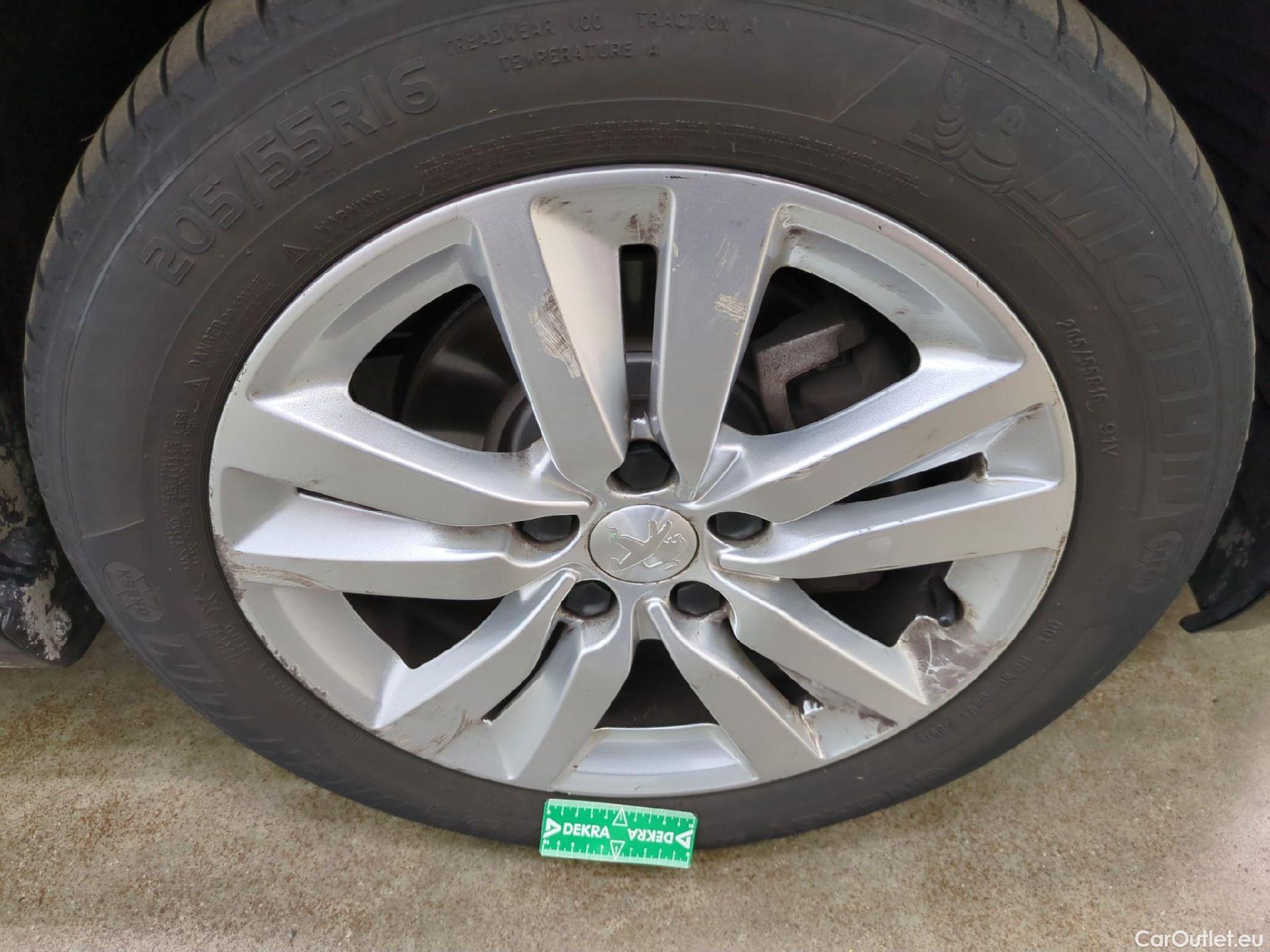  Peugeot  308  Active Business 1.6 Hdi 120CV BVM6 E6dT #7