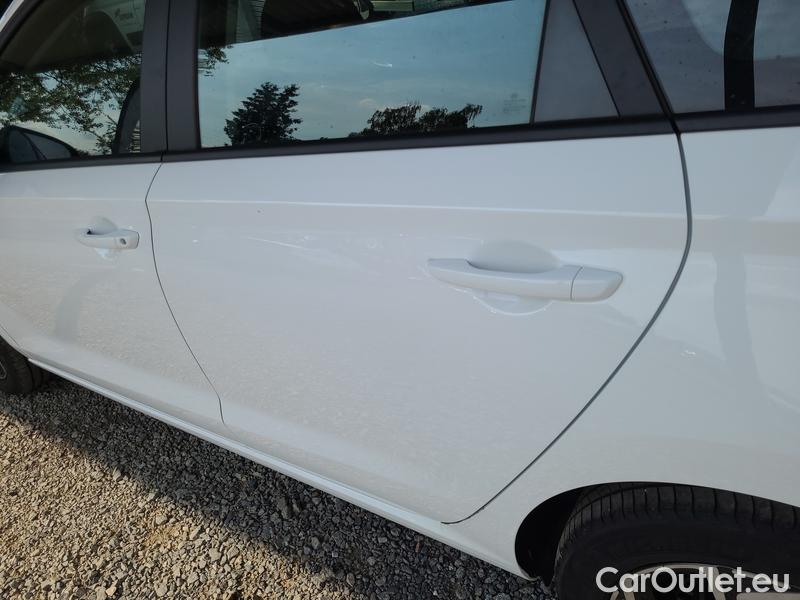  Hyundai  i30  (PD)(01.2017  ->)  kom.1.0TGDI Family Comf #5