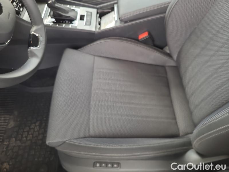  Skoda  Superb  Combi (3V5)(2015) Sup.C.FL2.0TDI 110 Style AT #13