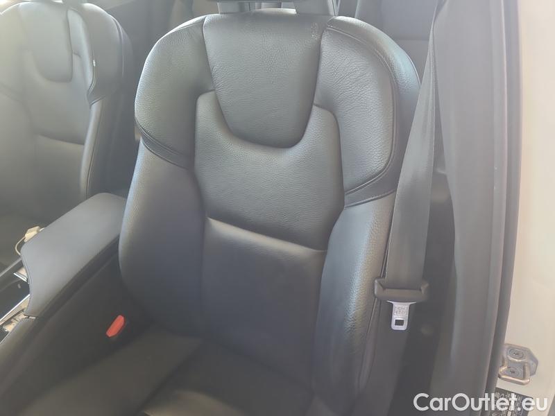  Volvo  XC90 XC 90 (2015)  B5 DE Momentum AWD AT #12
