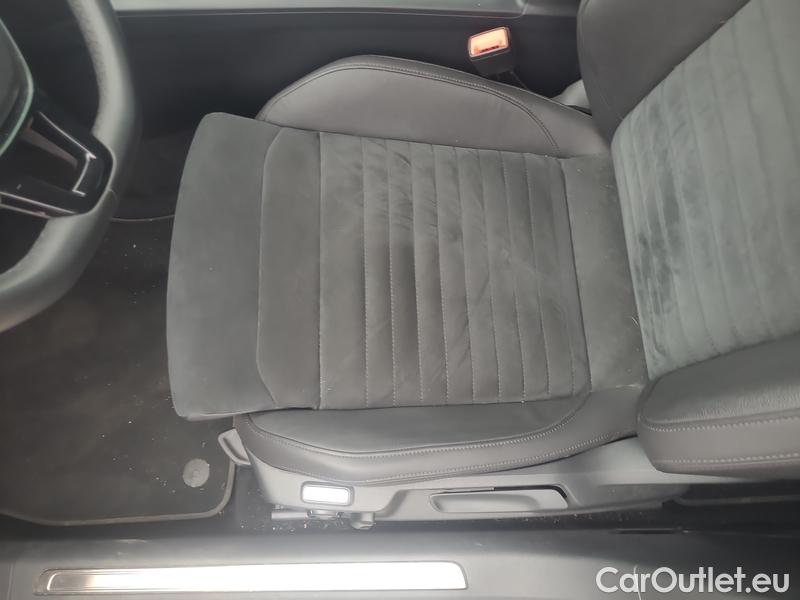  Volkswagen  Passat  Variant (CB5) (2019) Pas.Var.2.0TDI 110 HL AT #13