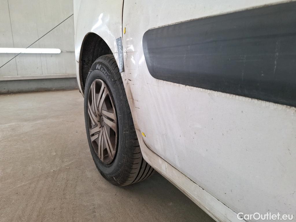  Citroen  Berlingo CITROEN  Multispace 5p Monovolume HDi 75 Confort #23