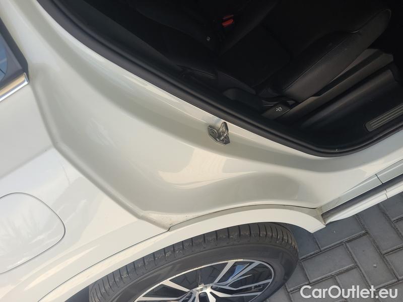  Volvo  XC90 XC 90 (2015)  B5 DE Momentum AWD AT #20
