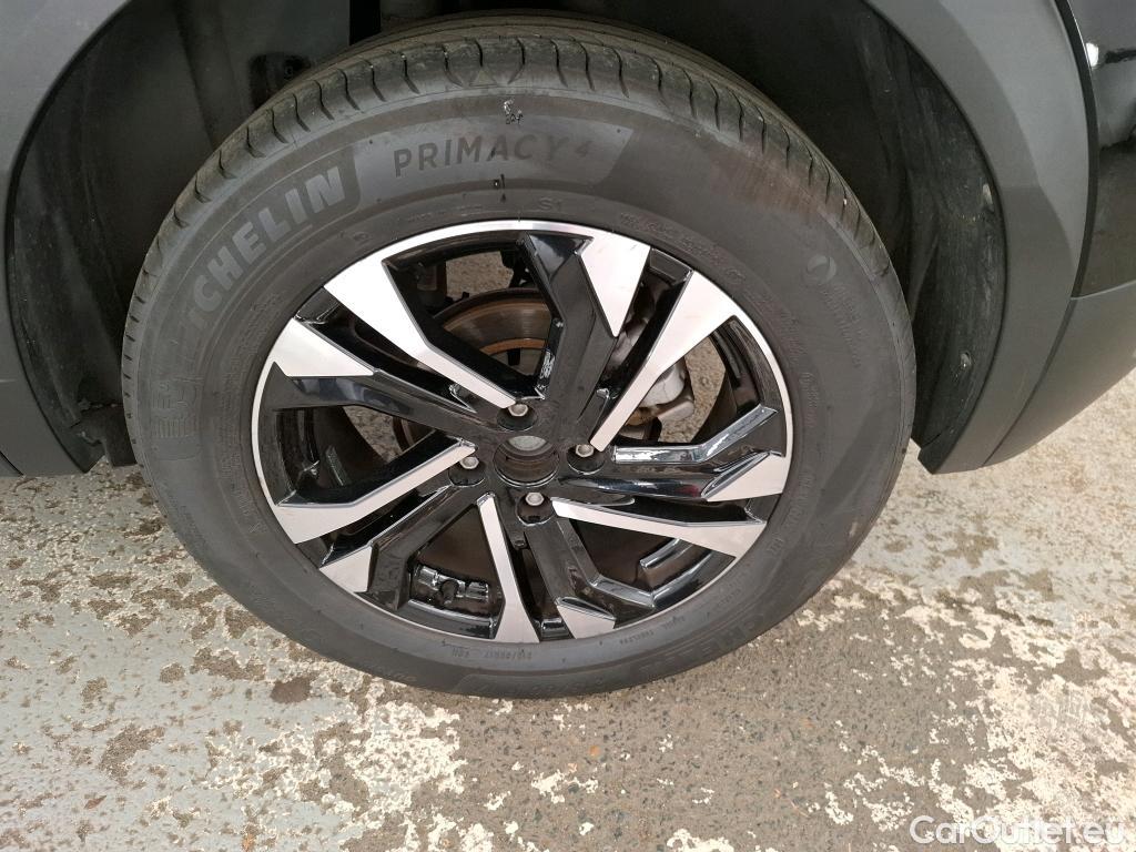  Peugeot  2008  Allure Pack 1.5 HDi 130CV BVA8 E6d #13