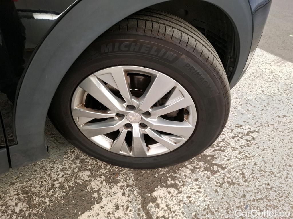  Peugeot  3008  Active Business 1.5 HDi 130CV BVA8 E6d #36