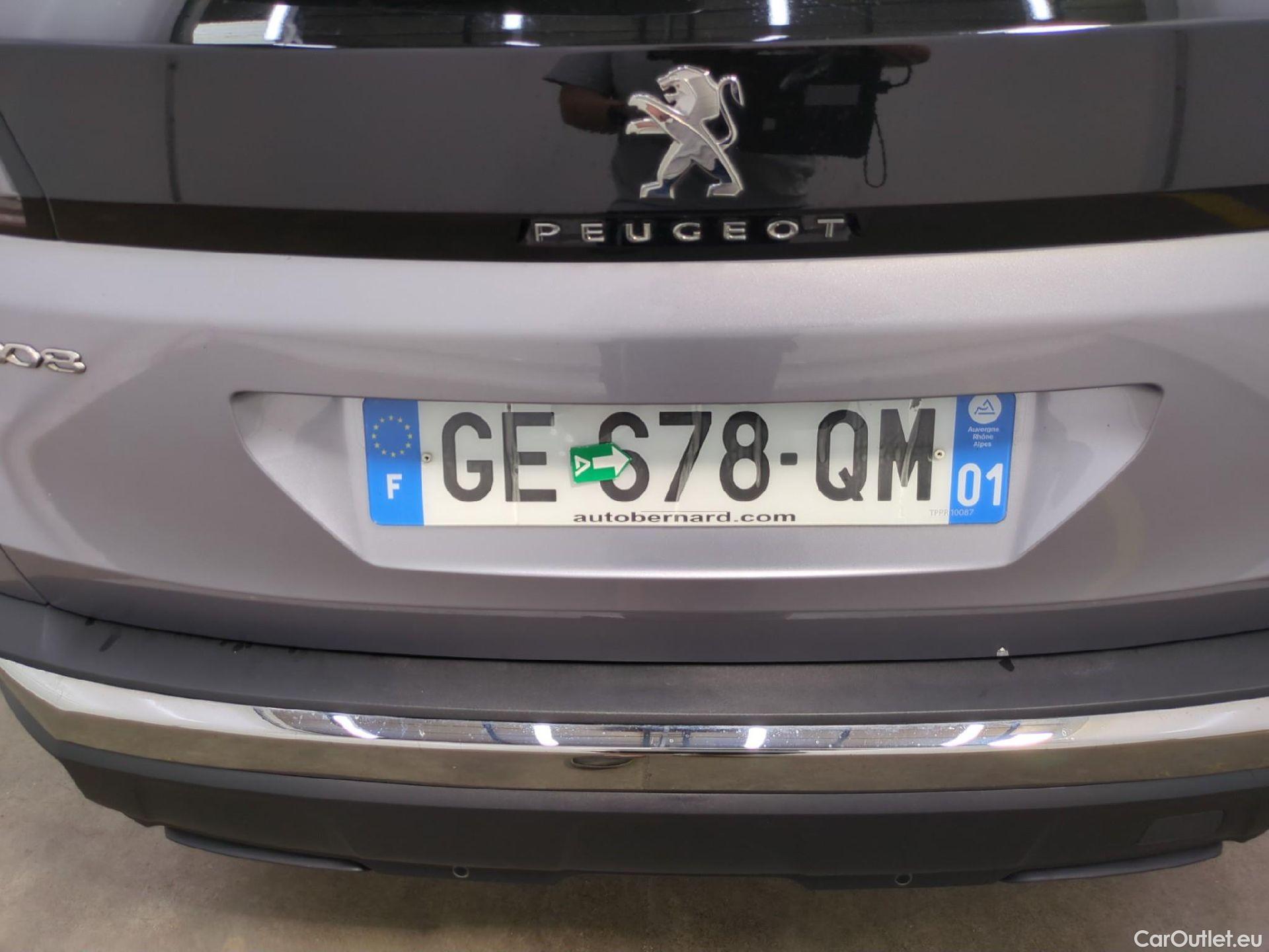  Peugeot  3008  Allure Pack 1.5 HDi 130CV BVA8 E6d #1