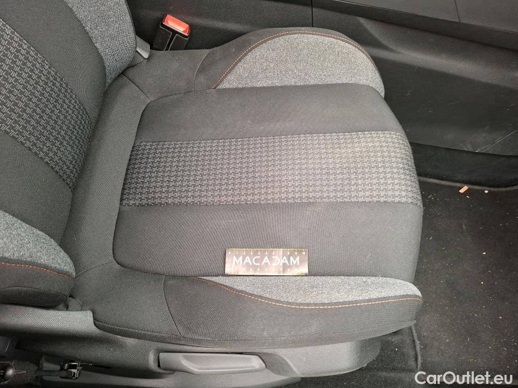  Peugeot  5008  Active Pack 1.5 HDi 130CV BVA8 7 Sieges E6d #14