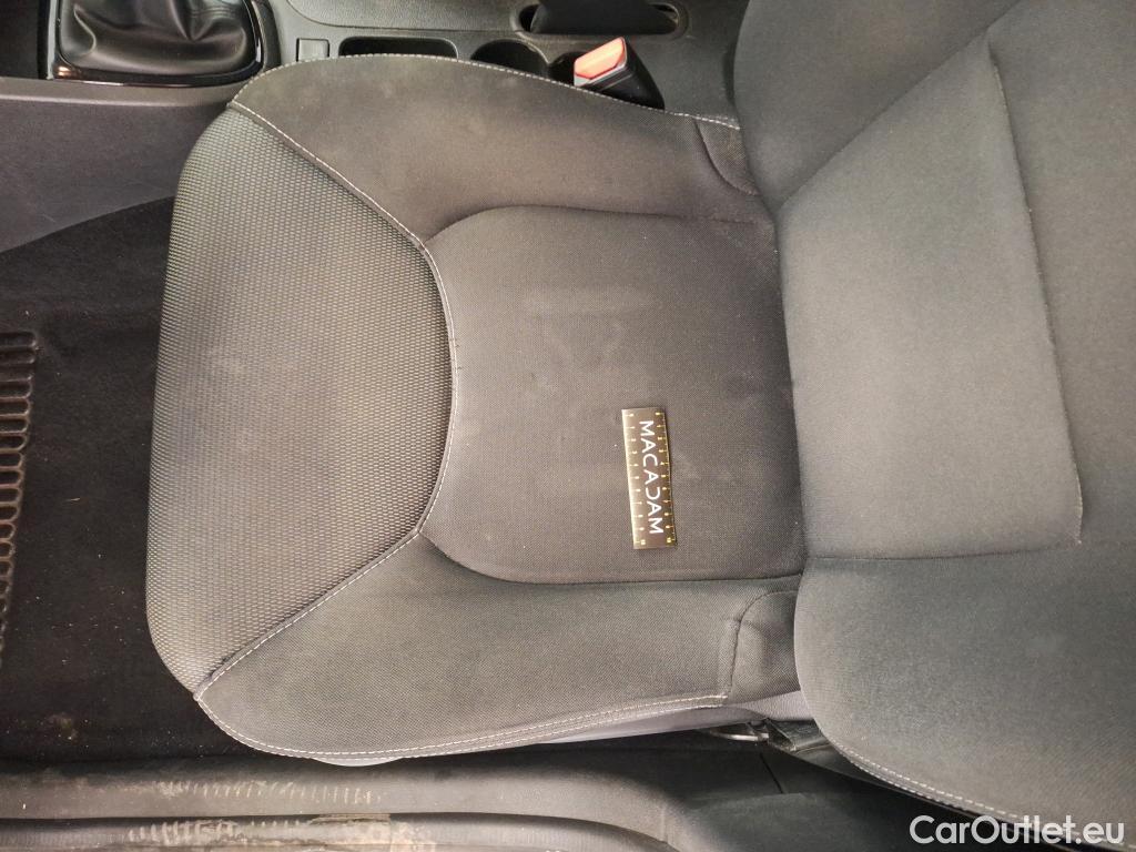  Renault  Clio  IV Business 1.5 dCi 90CV BVM5 E6 #4