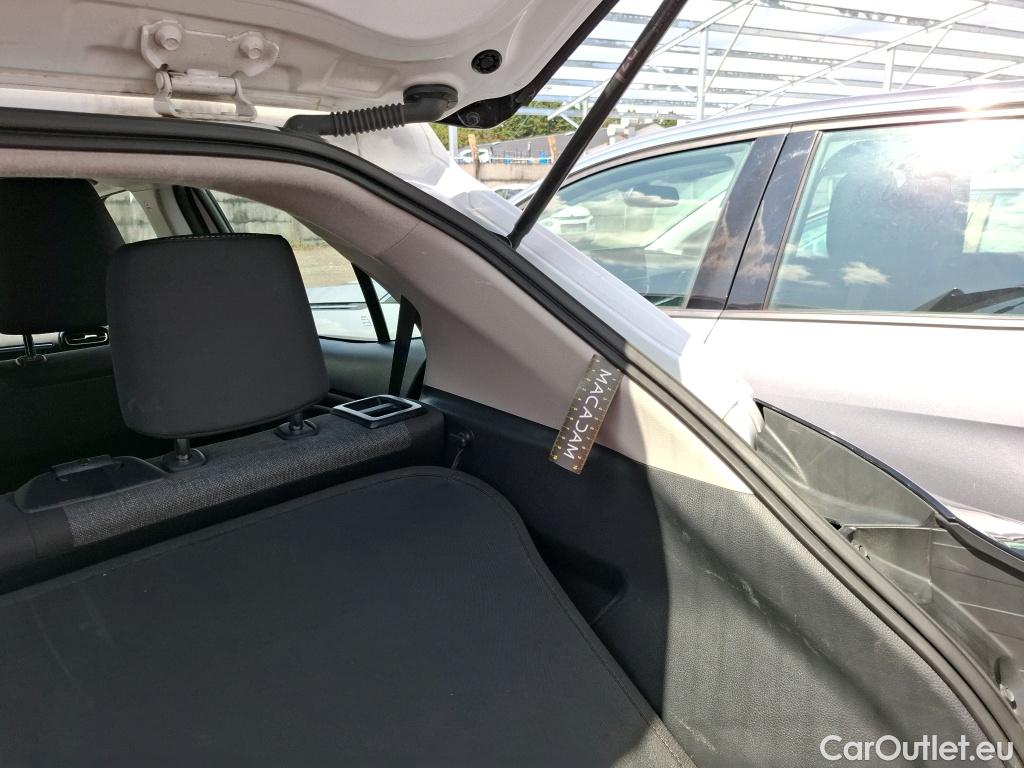  Toyota  Yaris Cross TOYOTA  Hybride / 2021 / 5P / SUV 1.5 HYBRID 116H DYNAMIC BUSINESS BEYOND #1