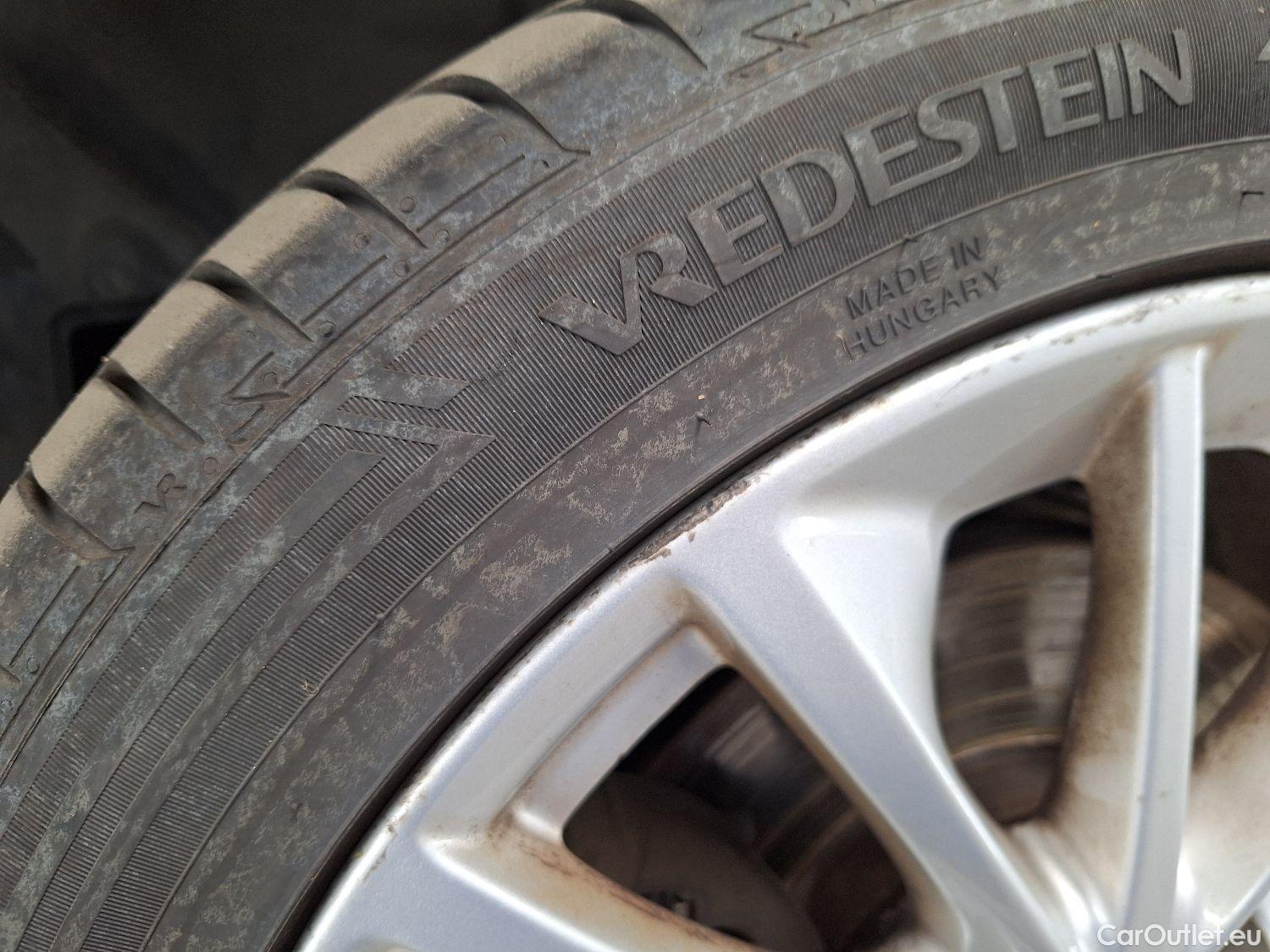  Bmw  Serie 1 BMW, 1-serie '19, BMW 1 Reeks Hatch 118d (110 kW) 5d #15