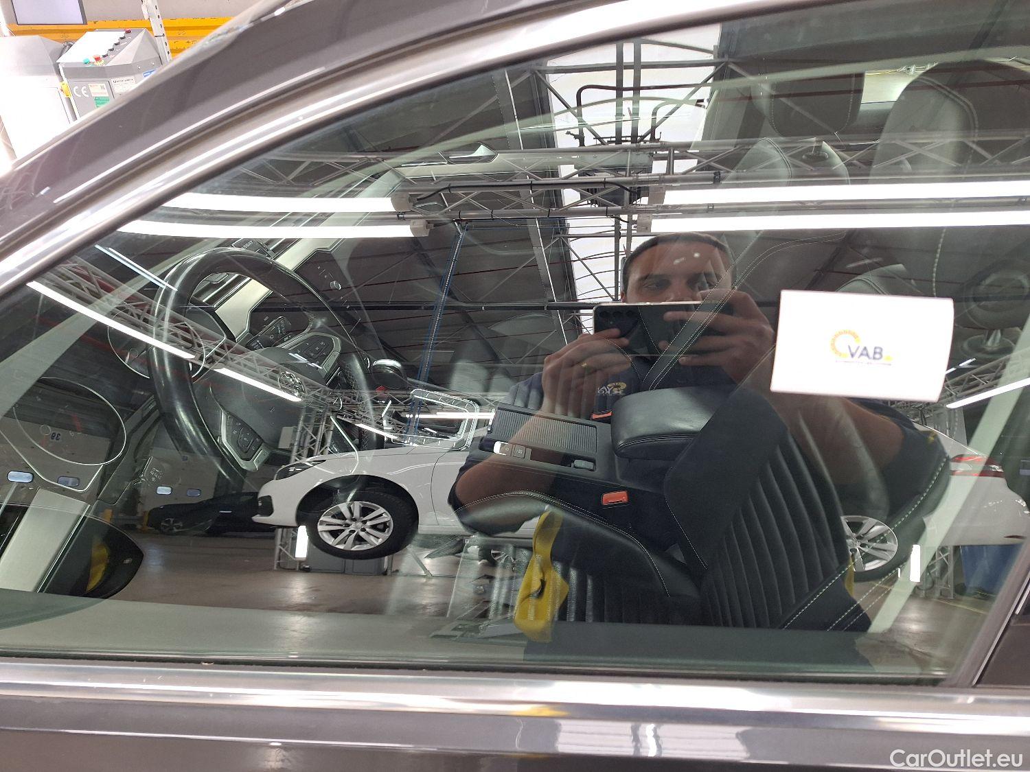  Volkswagen  Passat VW,  Variant FL'19, Volkswagen  Variant 2.0 TDI SCR 110kW DSG7 E #28