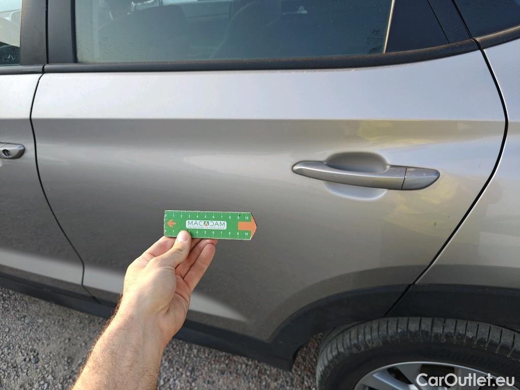  Hyundai  Tucson HYUNDAI  / 2018 / 5P / todoterreno  CRDI 1.6 116 CV 48V 4X2 SLE(SP)(SL) #31
