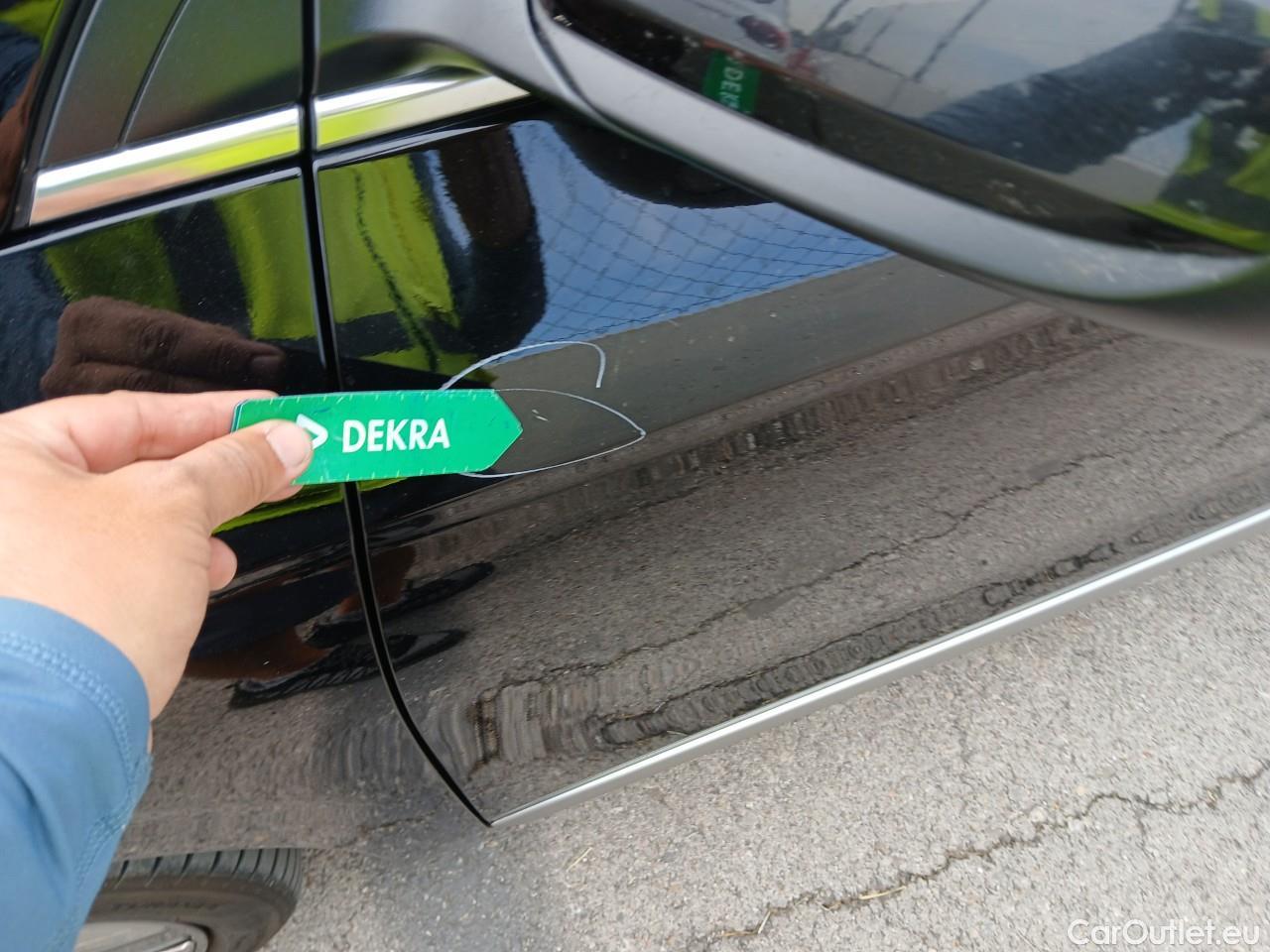  Hyundai   Ioniq HYUNDAI / 2019 / 5P / berlina con portón 1.6 GDI HEV Tecno DCT #18