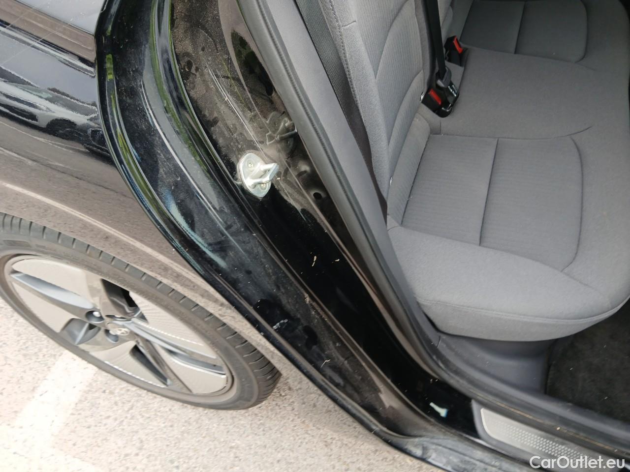  Hyundai   Ioniq HYUNDAI / 2019 / 5P / berlina con portón 1.6 GDI HEV Tecno DCT #6