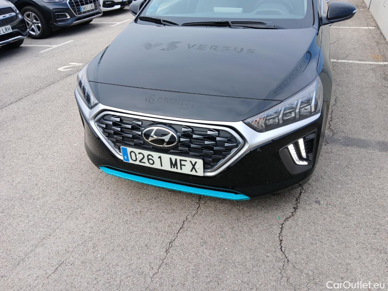  Hyundai   Ioniq HYUNDAI / 2019 / 5P / berlina con portón 1.6 GDI HEV Tecno DCT #13