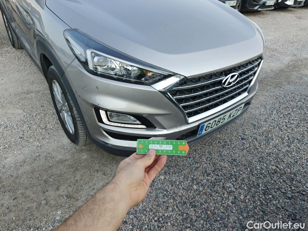  Hyundai  Tucson HYUNDAI  / 2018 / 5P / todoterreno  CRDI 1.6 116 CV 48V 4X2 SLE(SP)(SL) #54