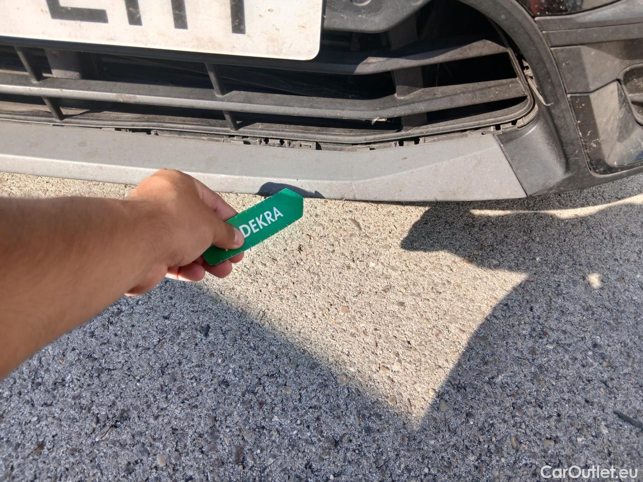  Bmw  X1 BMW  / 2019 / 5P / todoterreno sDrive16d Business #8