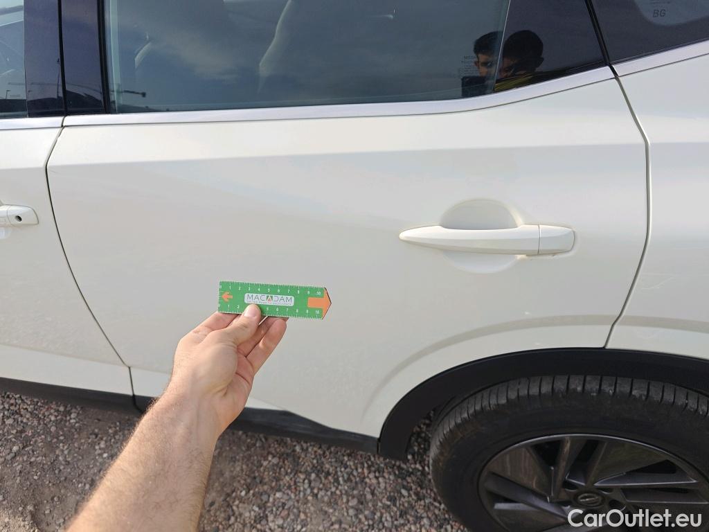  Land Rover  Discovery NISSAN QASHQAI / 2021 / 5P / todoterreno DIG-T 116kW (158CV) mHEV Xtronic Acenta (AC2) #19