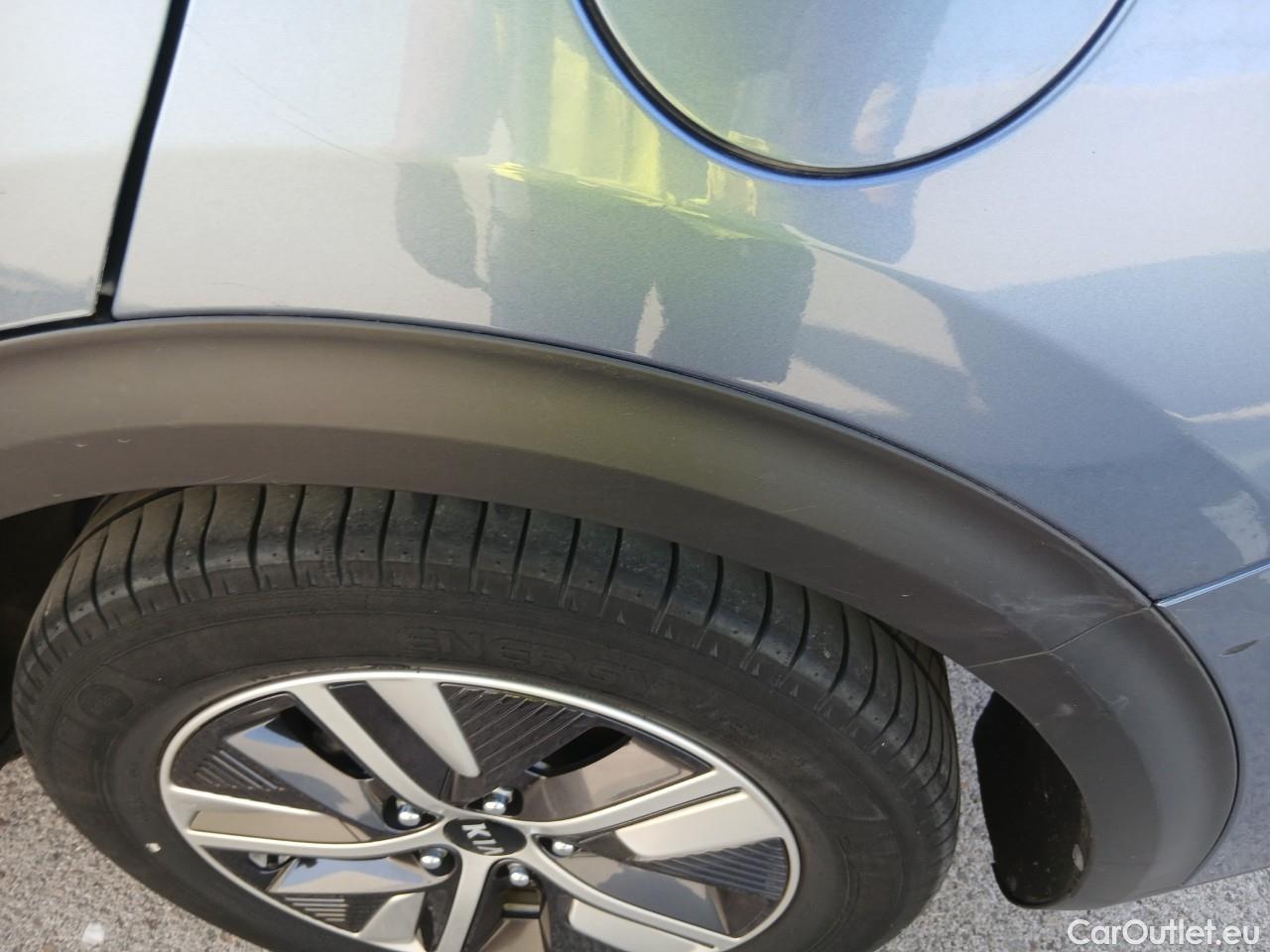  KIA  Niro  Drive 1.6 105CV AT6 E6d #15