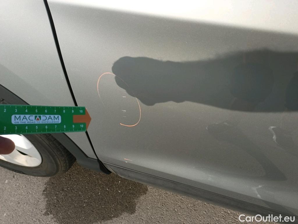  Nissan  Qashqai NISSAN  / 2017 / 5P / todoterreno DIG-T 103 kW (140 CV) E6D ACENTA #1