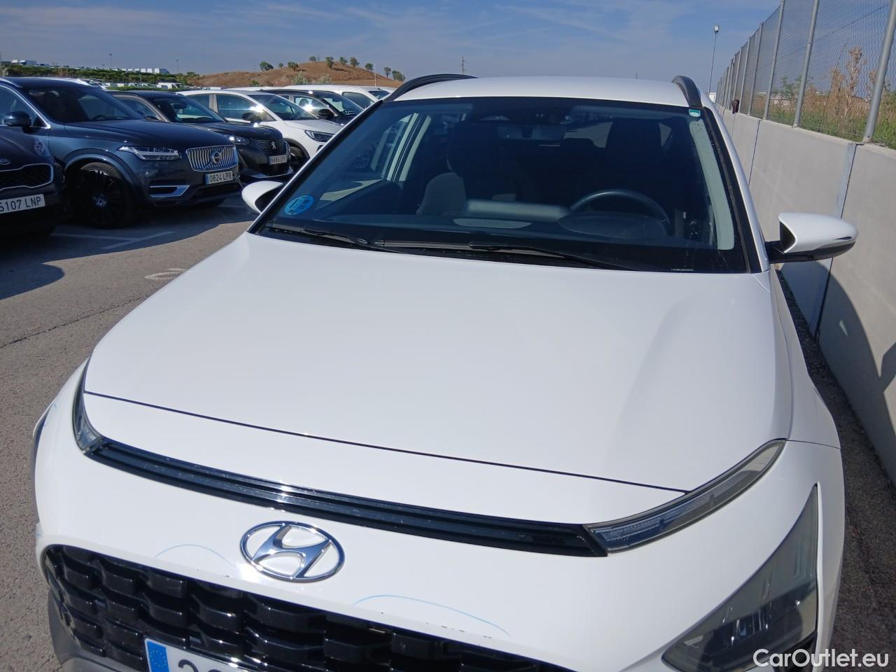  Land Rover  Discovery HYUNDAI Bayon / 2021 / 5P / todoterreno 1.0 TGDI 74kW (100CV) 48V Tecno DCT #12