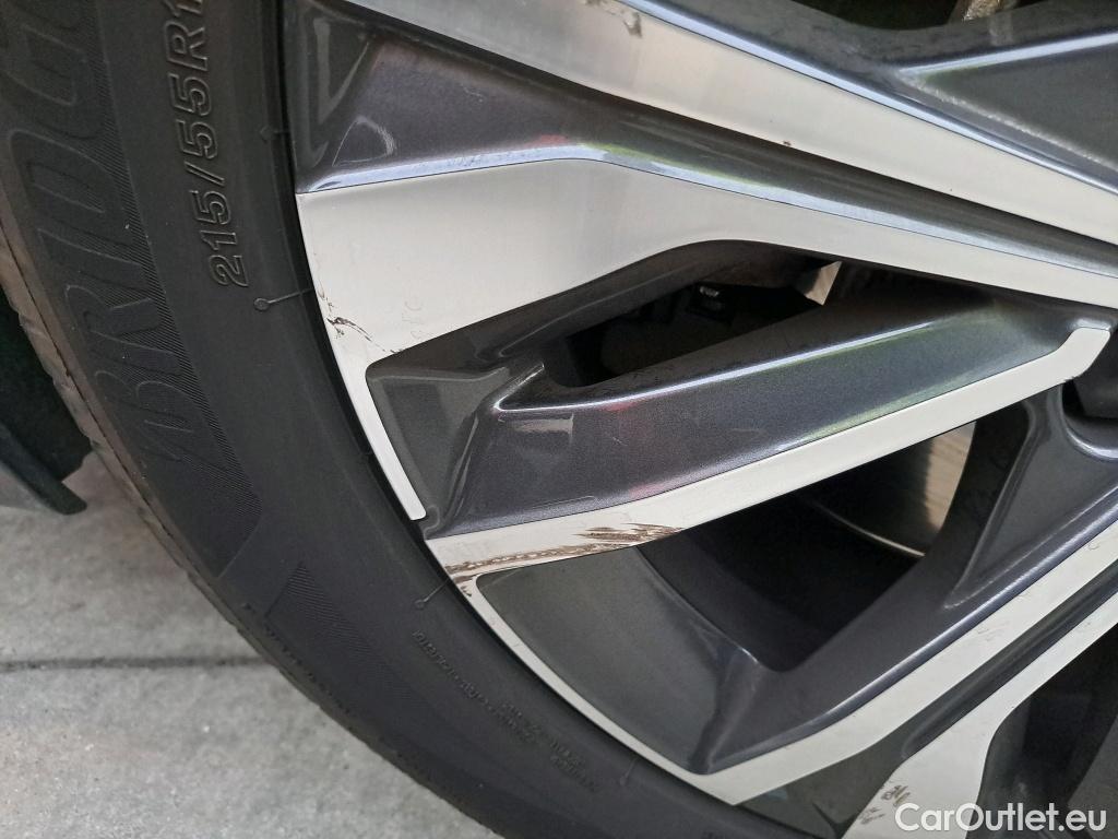  Peugeot  508 PEUGEOT  Hybrid / 2018 / 5P / berlina con portón 5P Allure 225 e-EAT8 #12